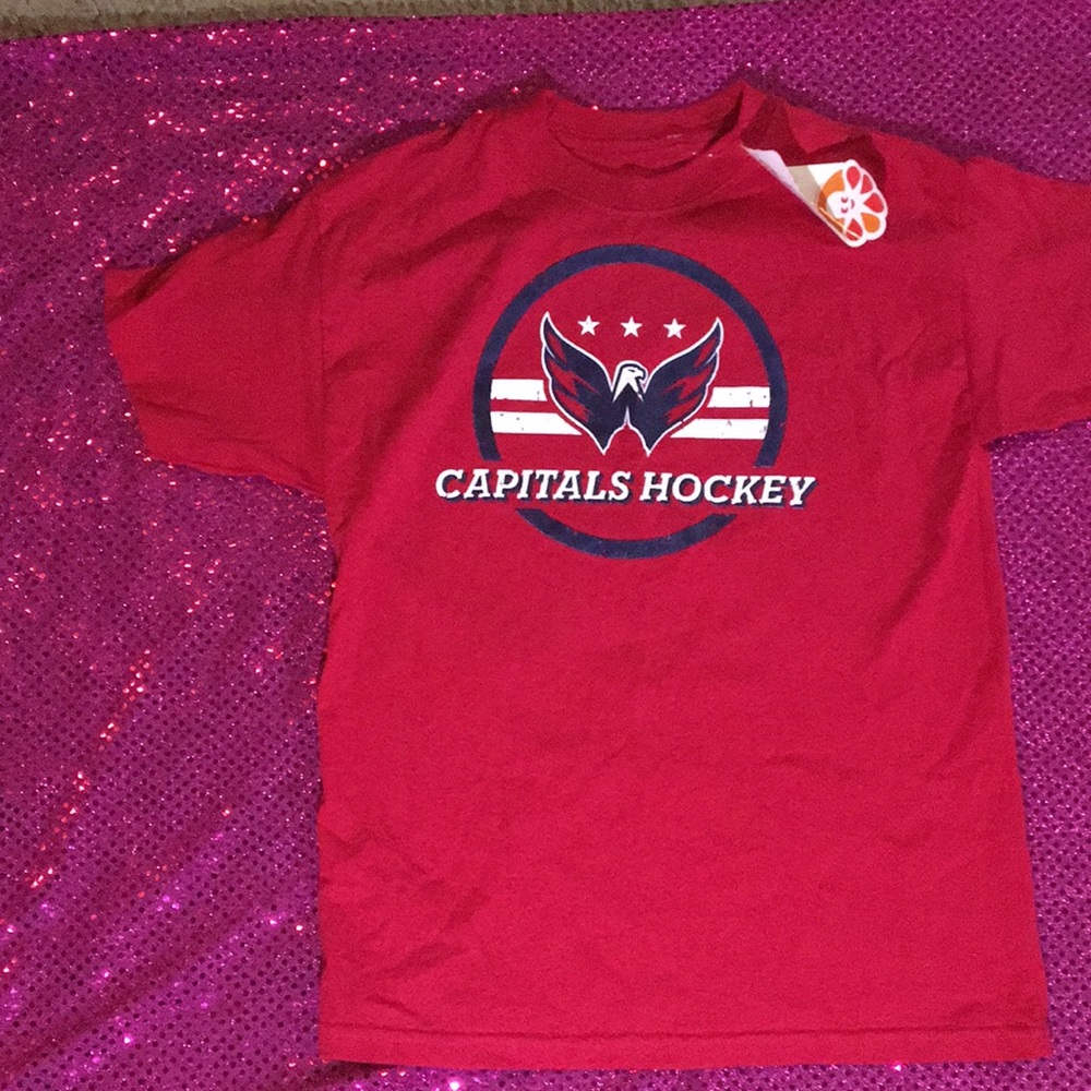 T-shirt Hanes Distressed Capitals Hockey
